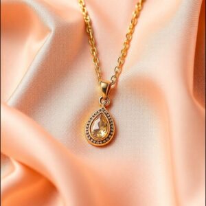 Neckless In Gold with